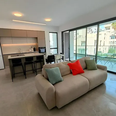 Apartamento Promenade Lárnaca